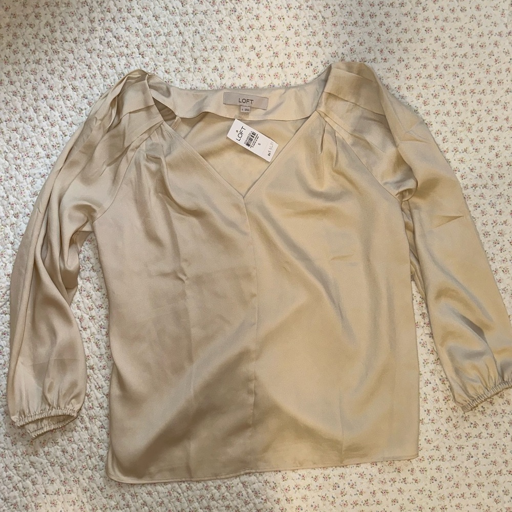 BNWT- Loft Satin Cream Blouse, Size Small